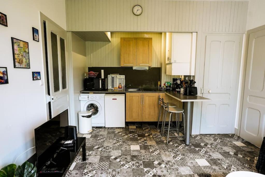 Appartement La Gare Viotte เบอซองซง ภายนอก รูปภาพ