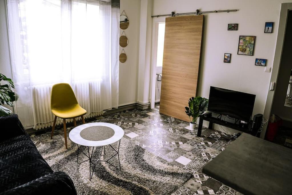 Appartement La Gare Viotte เบอซองซง ภายนอก รูปภาพ